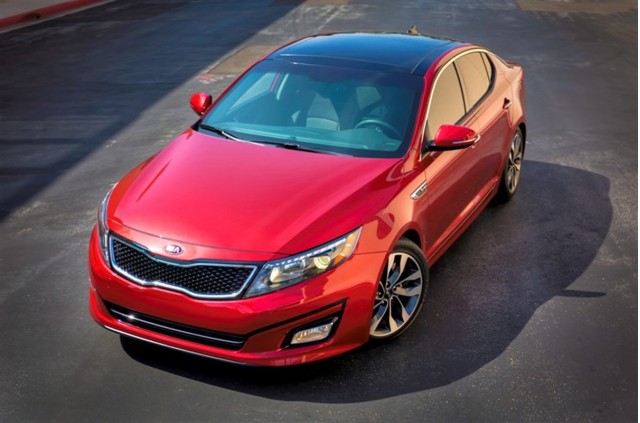 Kia Optima (2014): კორეული სედანი, მისი პოტენციალი და მოვლის ნიუანსები 🚗✨